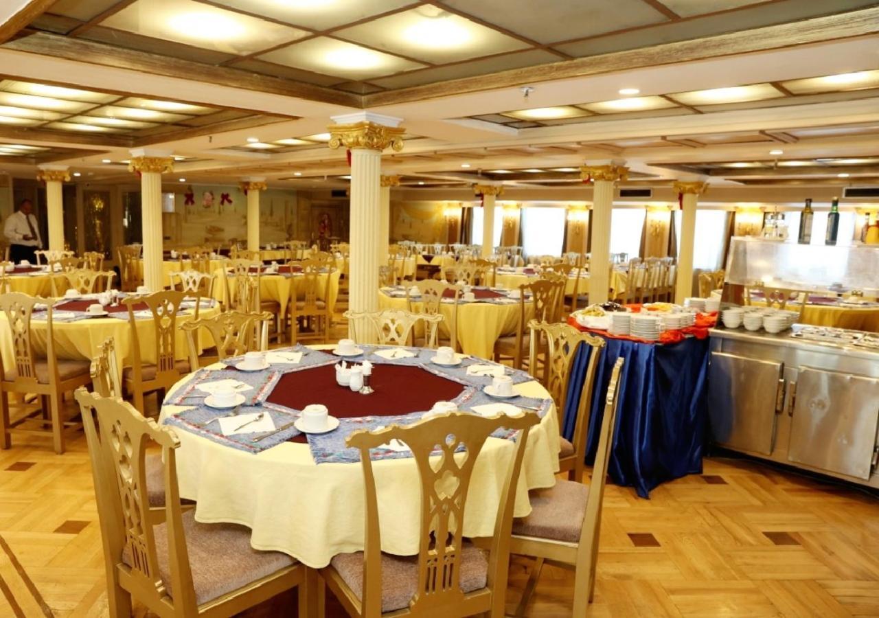 Nile Cruise Al Nabiltan Every Saturday From Luxor 4 Nights & Every Wednesday From Aswan 3 Nights Al Karnak Exteriér fotografie